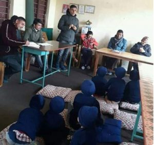 सामाजिक संजालको सहि सदुपयोग : रकम संकलन गरि बालबालिकालाई न्यानो कपडा