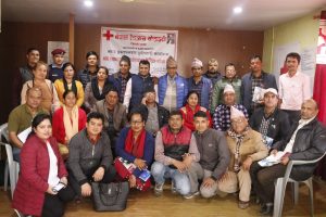 रेडक्रसले विपदमा परेकालाई नगद राहत हस्तान्तरण गर्ने नयां नीति ल्याउदै