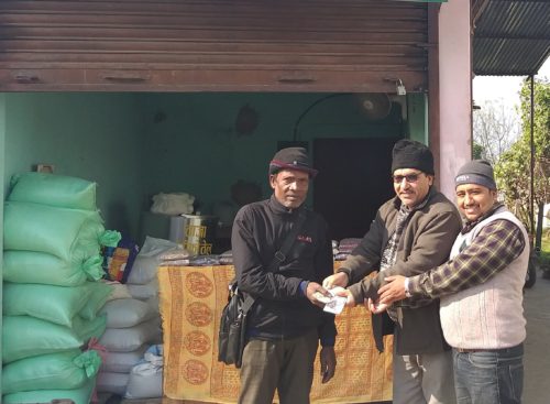 गुल्मी चितवन मैत्री समाजद्धारा पीडितलाई नगद हस्तान्तरण