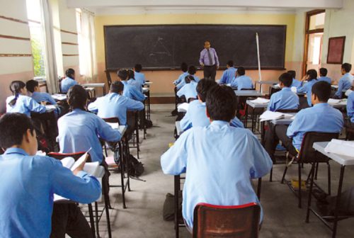 मौसमी फ्लुको सङ्क्रमणले ३० विद्यार्थी बिरामी