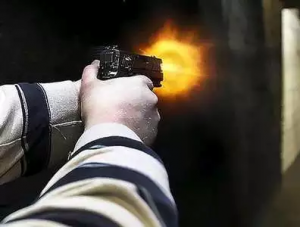 सुदूरपश्चिममा अवैध हतियारको बिगबिगीः २ जनाले आफ्नै श्रीमतीलाई गाेली हाने