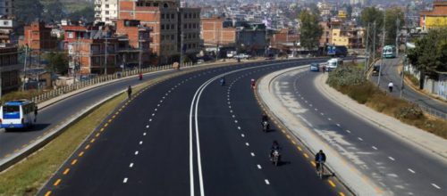 काठमाडौंबाट बाहिर जान दिने निर्णयबाट पछि हट्यो सरकार