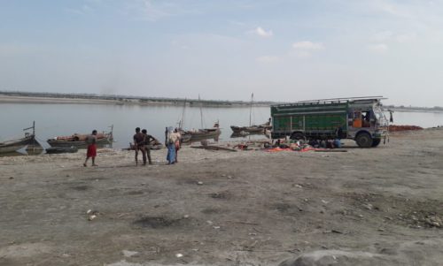 सुस्ताको बाटो हुँदै डुंगाबाट नारायणी नदी तरेर नेपाल आएका थिए सुस्ताका कोरोना संक्रमित