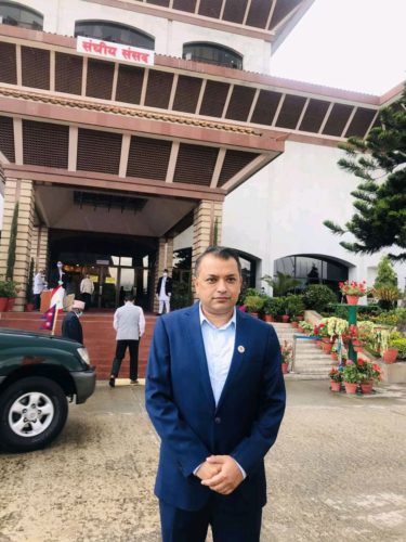 नागरिकता विवादबारे गगन थापाको तर्क : समानता भए समयावधिले फरक पार्दैन