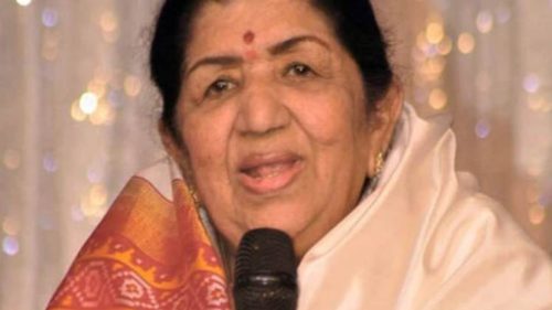 आज लताको ९१औं जन्मोत्सव : जसले ३६ भाषाका ५० हजारभन्दा बढी गीत गाइन्