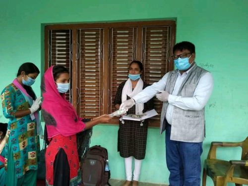 ए.बि.सि नेपालद्वारा ९ जनालाई २० हजारका दरले बाख्रापालनकाे लागि आर्थिक  सहयोग