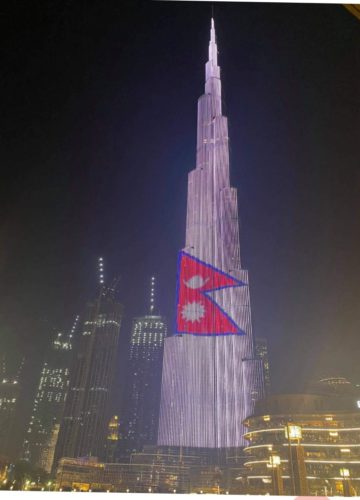 संसारकै सबैभन्दा अग्लो टावर बुर्ज खलिफामा नेपालको झण्डा झलमलायो