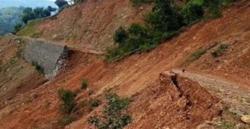 असार १ देखि भदौ मसान्तसम्म सडक खन्न नपाइने