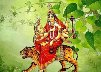 नवरात्रिको तेस्रो दिनः माता चन्द्रघण्टाको पुजा गरिदै