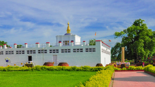 पर्यटकको पर्खाईमा लुम्बिनी