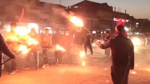 संसद विघटनको विरोधमा नेविसंघ र तरुण दलको दलदलेमा राँके जुलुस