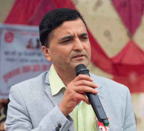 सुर्य चिन्ह र हसिँया हतौडा हाम्रो हो : योगेश भट्टराई