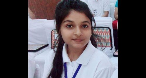 कार्यकारी अधिकारसहित भोलि एक दिनको लागि मुख्यमन्त्री बन्दैछिन् यी छात्रा