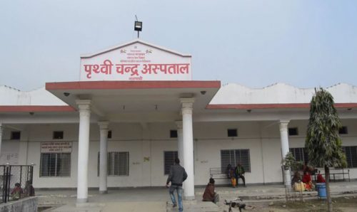 उपचार अभावमा कोभिड संक्रमितको मृत्यु : दुई दिनको फरकमा बाबु-छोराको मृत्यु