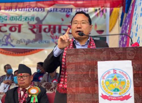 वर्षमान पुनको खुलासा : केही दिनमा ओलीविरुद्ध अविश्वासको प्रस्ताव आउँछ