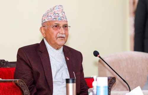 प्रधानमन्त्री ओली एकपछि अर्को कानुनी संकटमा
