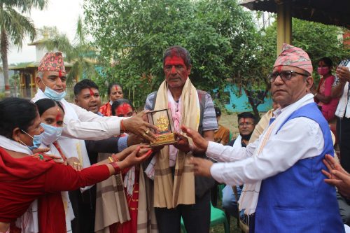 चापागाई कुल मन्दिरमा देविको मुर्ति प्रतिस्थापन