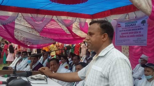  नेपाली काँग्रेस गैँडाकोट ५ को कार्यक्रम सम्पन्न,पार्टीमा एकता र विश्वासको खाँचो रहेको नेता पाण्डेको जिकिर 