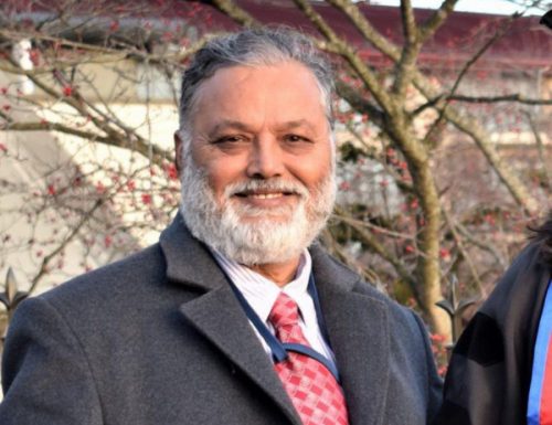 जन्मदिनमा पूर्वसचिव उपाध्यायले दिए आविष्कार केन्द्रलाई एक महिनाको पेन्सन