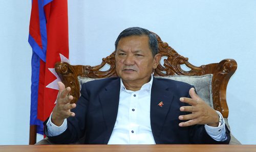 मुख्यमन्त्री गुरुङमा कोभिड-१९ संक्रमण