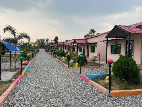 बन्दाबन्दीले फेरि बिलखबन्दमा होटल तथा पर्यटन व्यवसायी