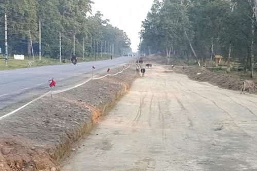 नारायणगढ–बुटवल सडक विस्तारको काम धमाधम