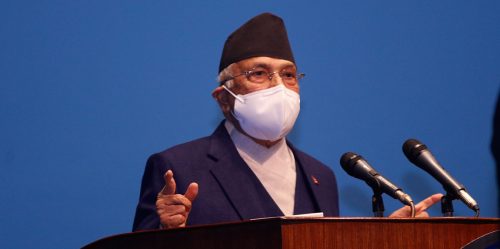 एक्लिदै ओली , एक पछि अर्को धक्का