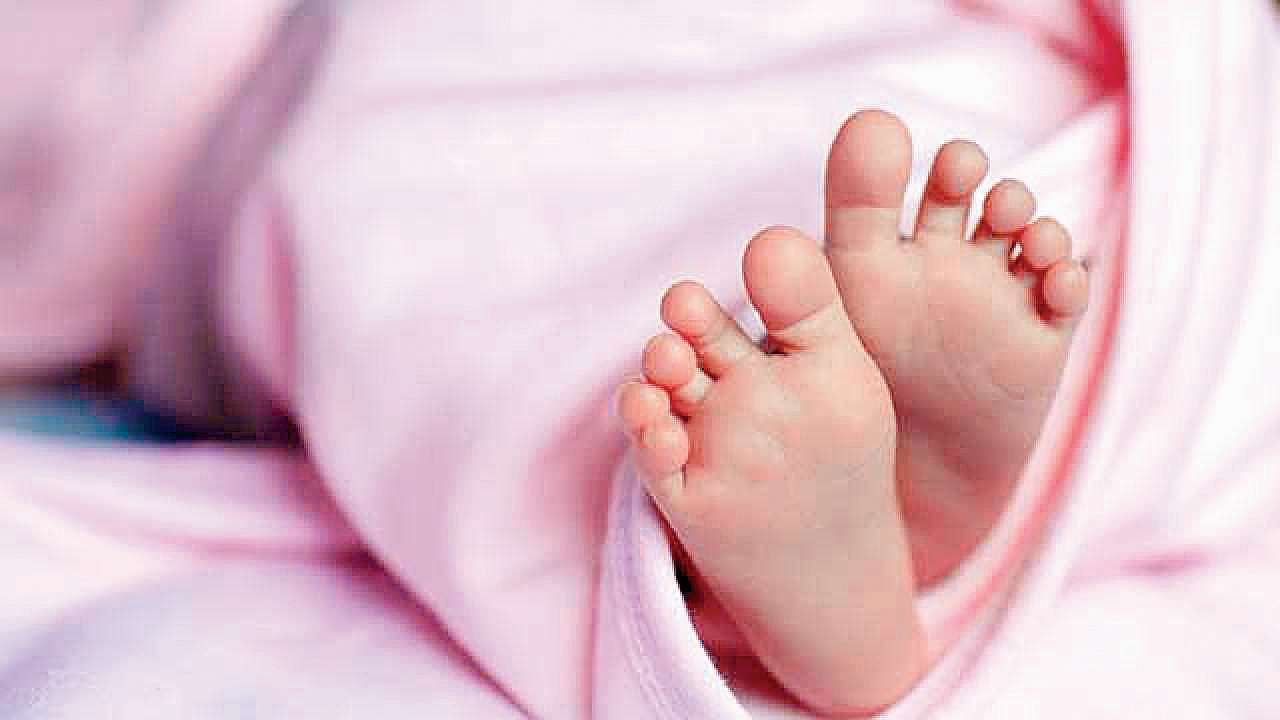मादक पदार्थ सेवन गरि ५ महिने बालिकाको हत्या
