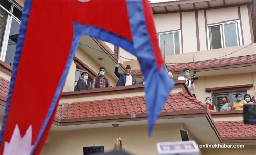 माधव नेपालले आत्मालोचना, गल्ती कमजोरी स्वीकार गर्ने ठाउँ छैन : ओली