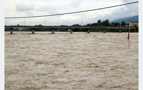नारायणीमा हाम फालेर गैडाकोटका एक पुरुष बेपत्ता