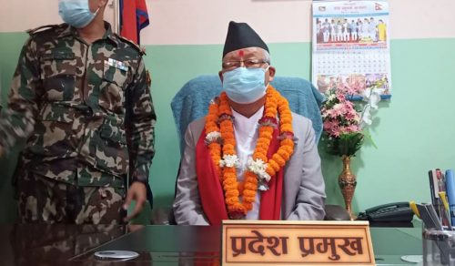 गण्डकी प्रदेश प्रमुख पृथ्वीमान गुरुङले गरे पदबहाली