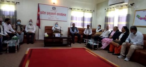 ४२ सांसदको हस्ताक्षरसहित मुख्यमन्त्रीका लागि कुलप्रसाद केसीको दाबी