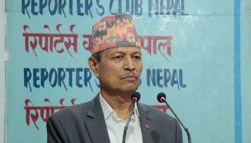 एमाले अध्यक्षमा उम्मेदवारी दिने भीम रावलको घोषणा