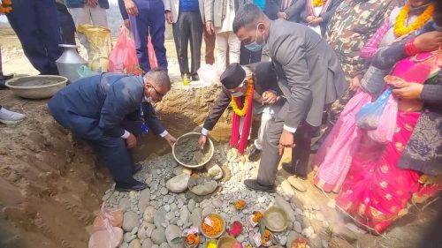 त्रिवेणी-पोखरा-कोरला सडक मार्गको डेढगाउँ-झ्यालबास खण्डको शिलान्यास