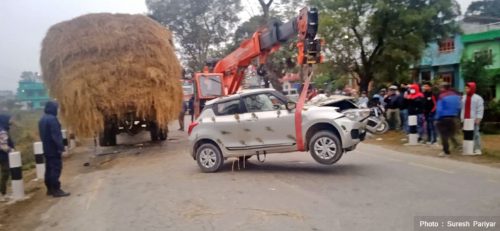 बुटवलमा रोकिराखेको ट्रकमा कार ठोक्किंदा ३ को मृत्यु