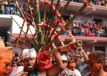 ८ पटक जिब्राे छेडाएका बुद्धकृष्ण अन्तिमपटक जिब्राे छेडाउँदै