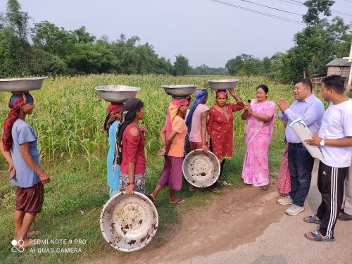 मध्यविन्दुमा गुरुङको घरदैलो अभियान
