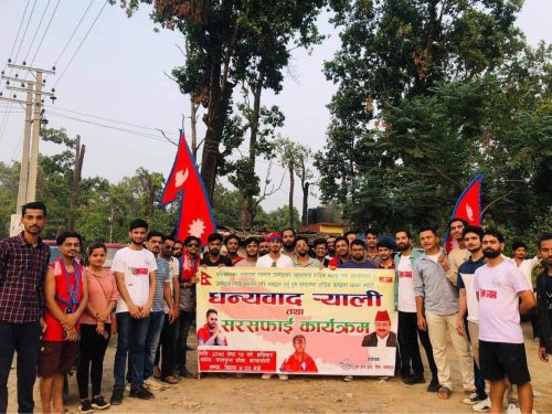 स्वतन्त्र उमेदवारको बिजयको खुशीमा कावासोतीमा धन्यवाद र्याली