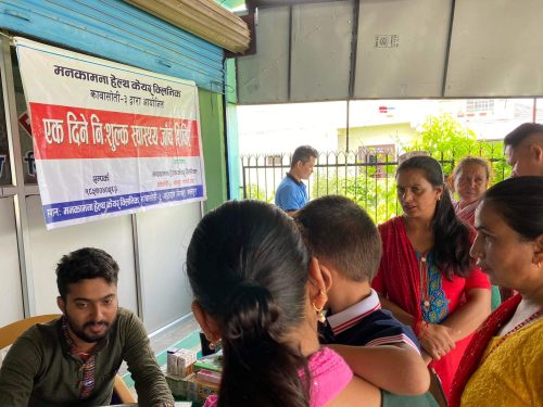 मनकामना हेल्थ केयर क्लिनिक अठ्ठाईस बिगाहमा निःशुल्क स्वास्थ्य शिविर सम्पन्न ।