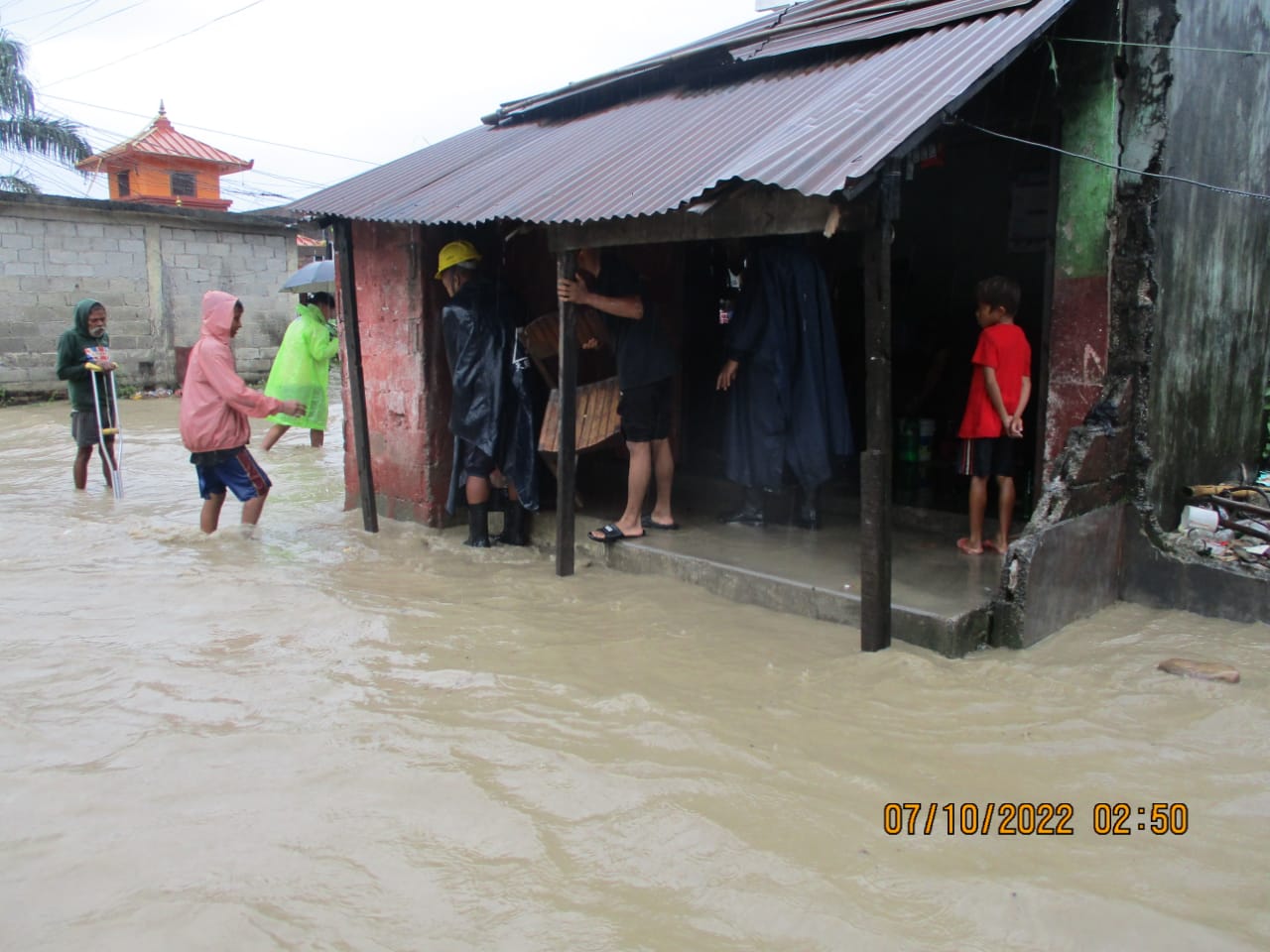गैंडाकोटमा बाढीले ८० घर डुबायो