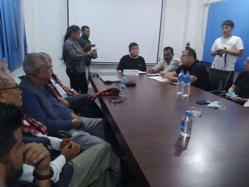 काेईरालाद्वारा बुटवल नारायणघाट सडक अबिलम्व बनाउन चाईना कम्पनीको ध्यानाकर्षण