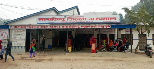 पुर्वाधार र जनशक्तिको अभावमा जिल्ला अस्पतालको सेवा प्रवाहामा समस्या