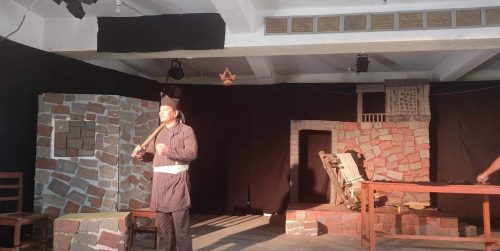 नवलपुरमा  मंगलबार देखि ‘एक चिहान’ नाटक मञ्चन हुँदै