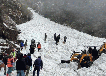 सिक्किममा गएको हिमपहिरोमा ३ नेपालीसहित ७ जनाको मृत्यु