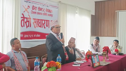 महराको दाबी- ‘प्रचण्ड, देउवा र ओली त पात्र हुन्, सत्ता अरुले नै चलाउँछ’