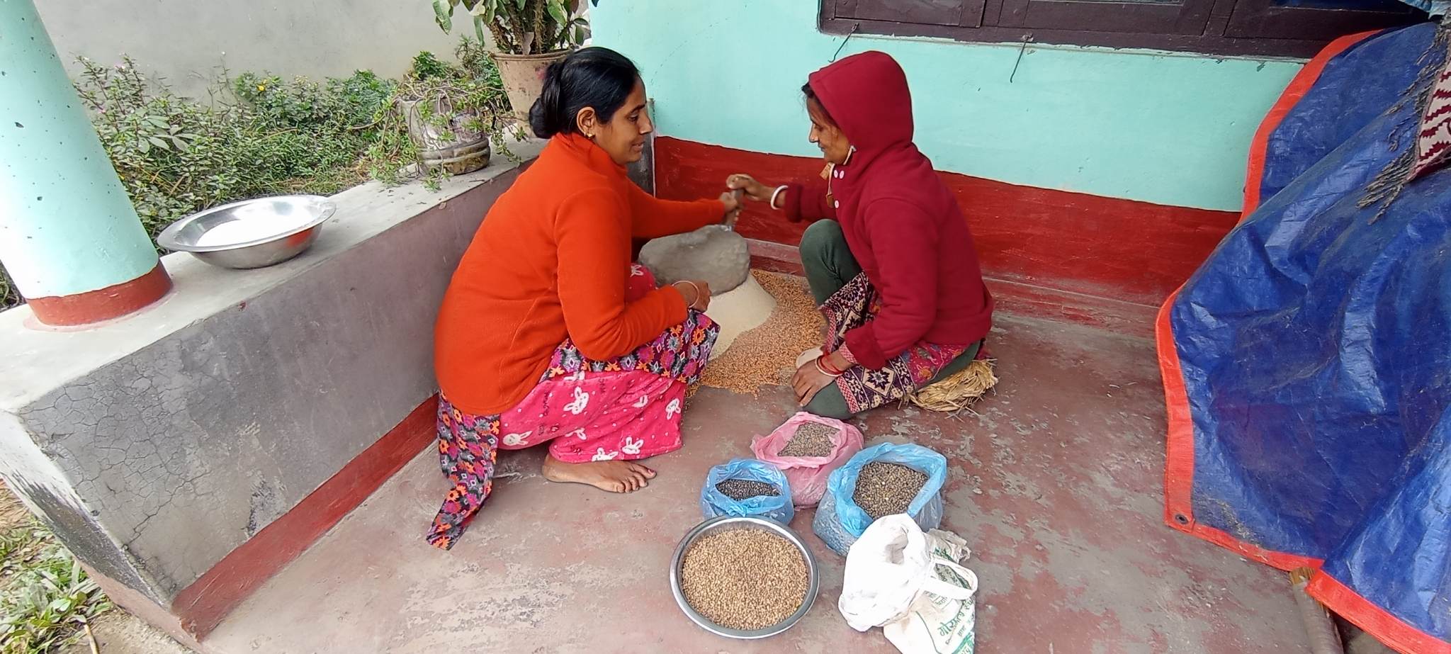 गाउँघरबाट हराँउदै ढिकी–जाँतो