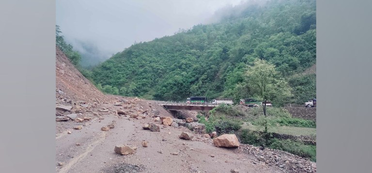 पहिरोले कालीगण्डकी करिडोर अवरुद्ध
