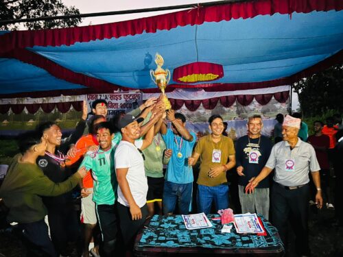 प्रथम सेभेन ए साईड फुटबल प्रतियोगिताको उपाधी नवरङ्गी युवा क्लबलाई