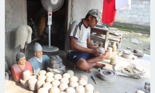 विगत १६ वर्ष देखि ढुङ्गामा कला भर्दै देवचुलीका गोविन्द