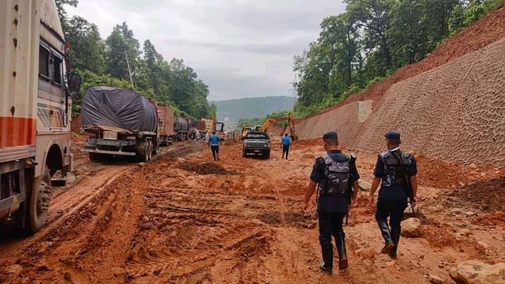 नारायणगढ-बुटवल सडकको प्रगति ६ वर्षमा ५३ प्रतिशत मात्र, तेस्रो पटक म्याद थपिँदै